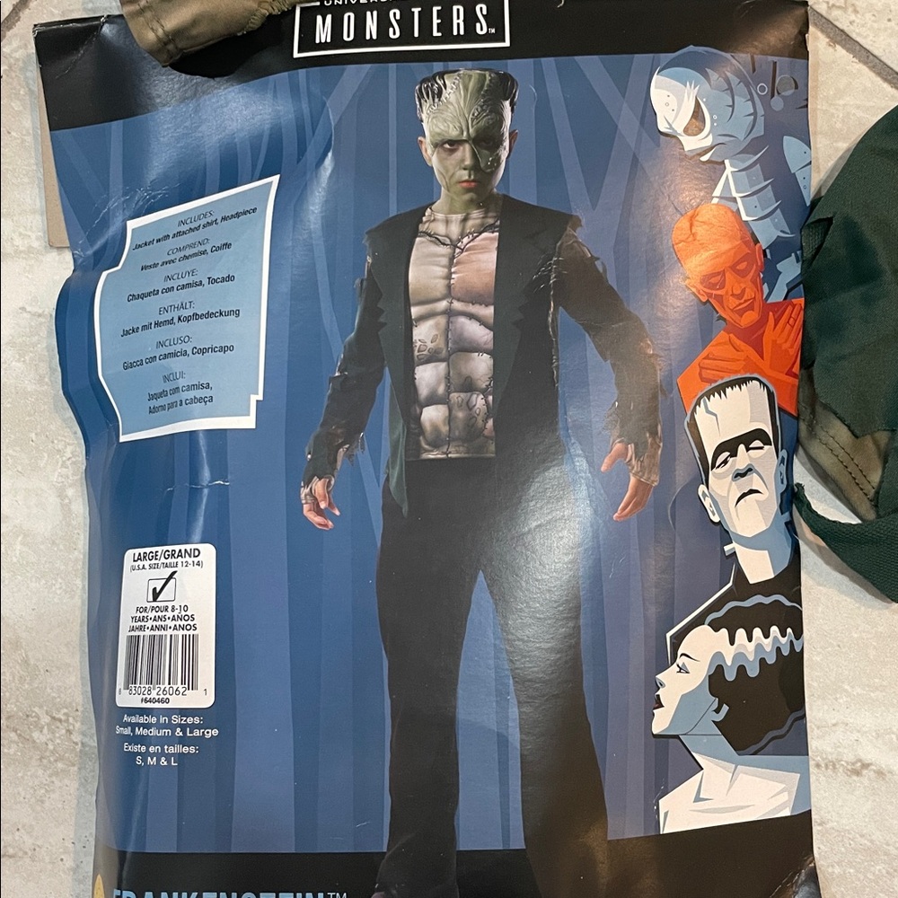 Universal Green Costume with Mask
